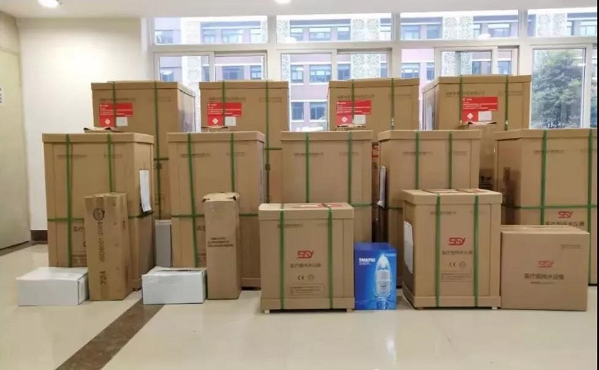 2020，我們用藍(lán)治愈了難!2021，想讓世界多一點水思源藍(lán)
